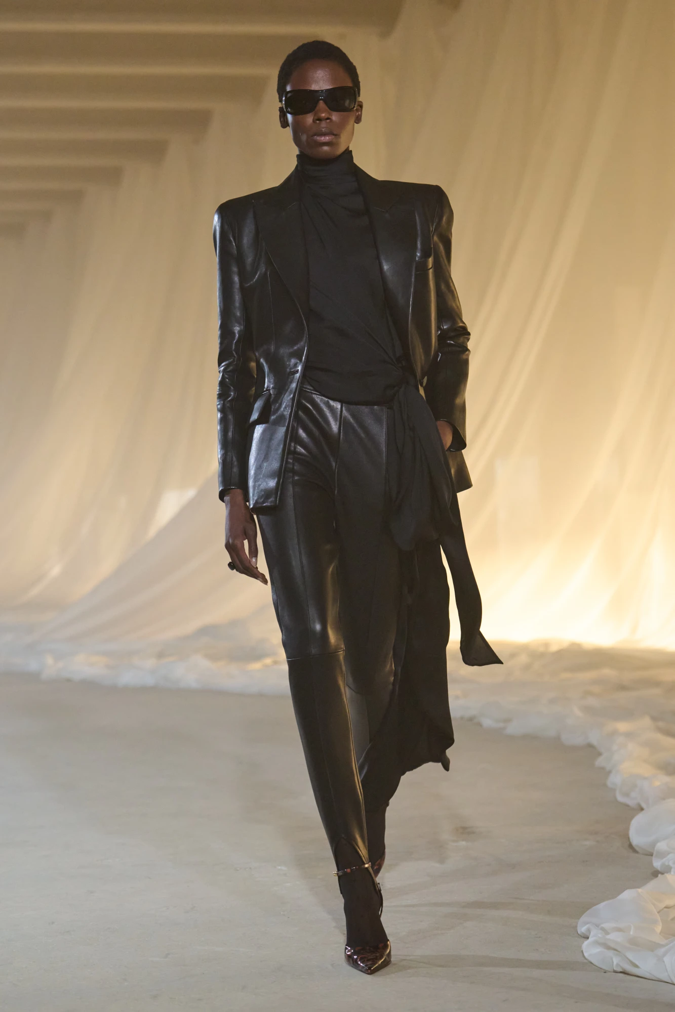 Balmain осінь-зима — 2026/27: мінімалістична розкіш Антоніна Трона 