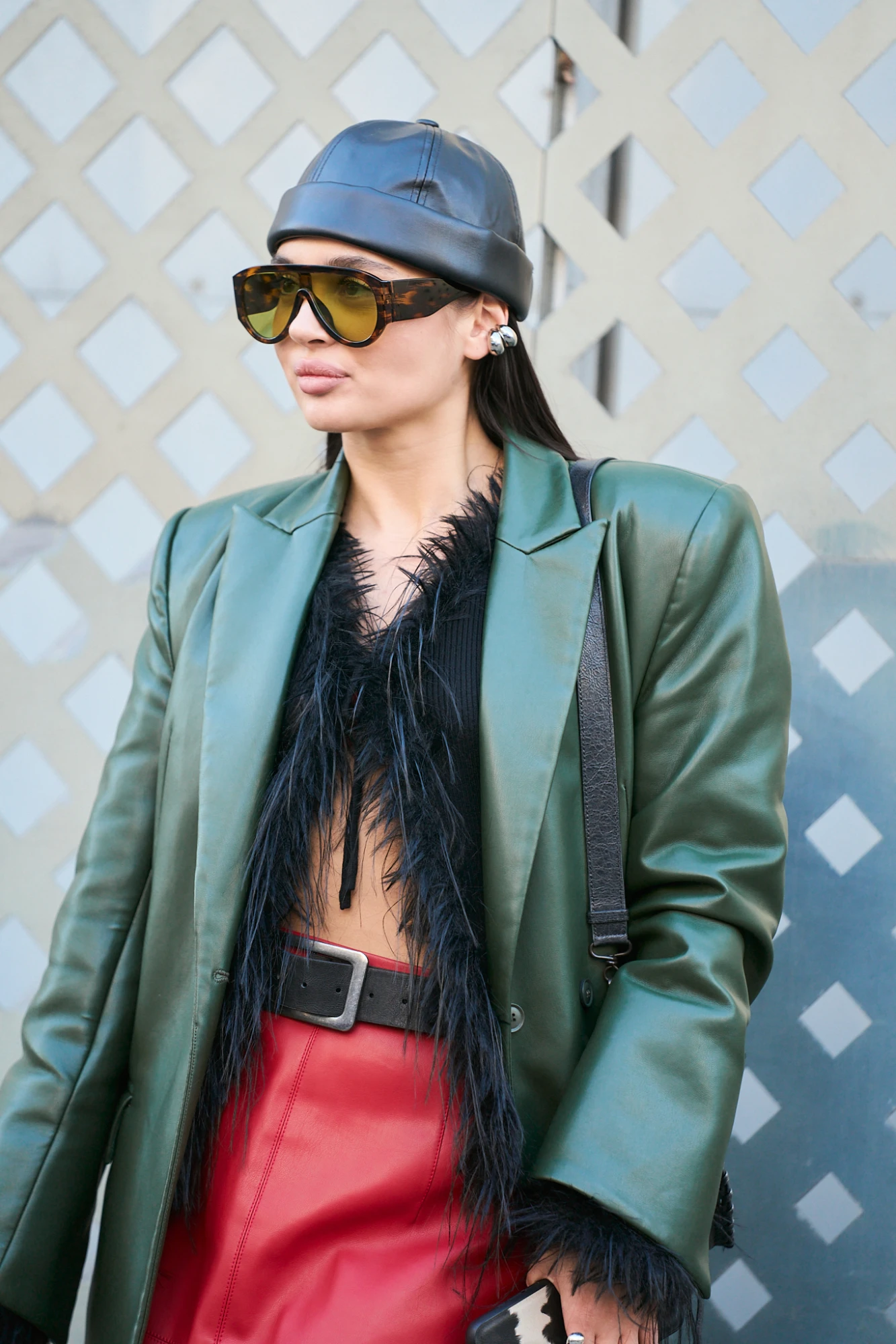 Найкрасивіші streetstyle-образи гостей Ukrainian Fashion Week сезону осінь-зима — 2026/27