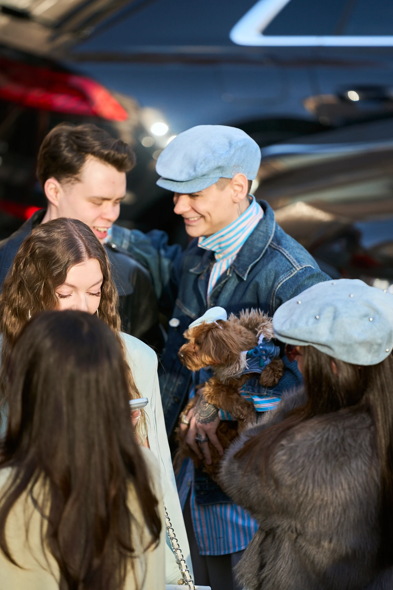 Найкрасивіші streetstyle-образи гостей Ukrainian Fashion Week сезону осінь-зима — 2026/27