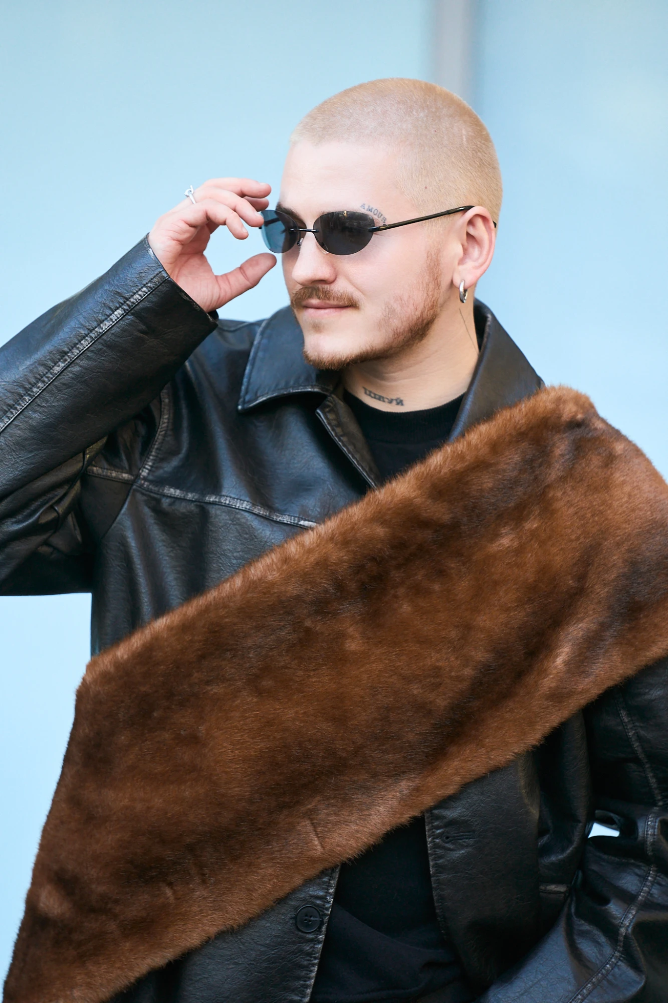 Найкрасивіші streetstyle-образи гостей Ukrainian Fashion Week сезону осінь-зима — 2026/27