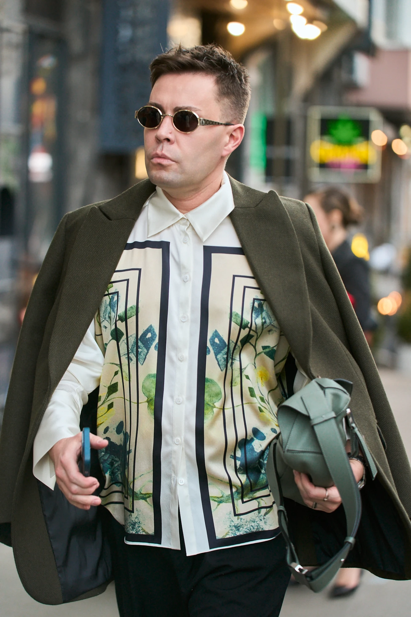 Найкрасивіші streetstyle-образи гостей Ukrainian Fashion Week сезону осінь-зима — 2026/27