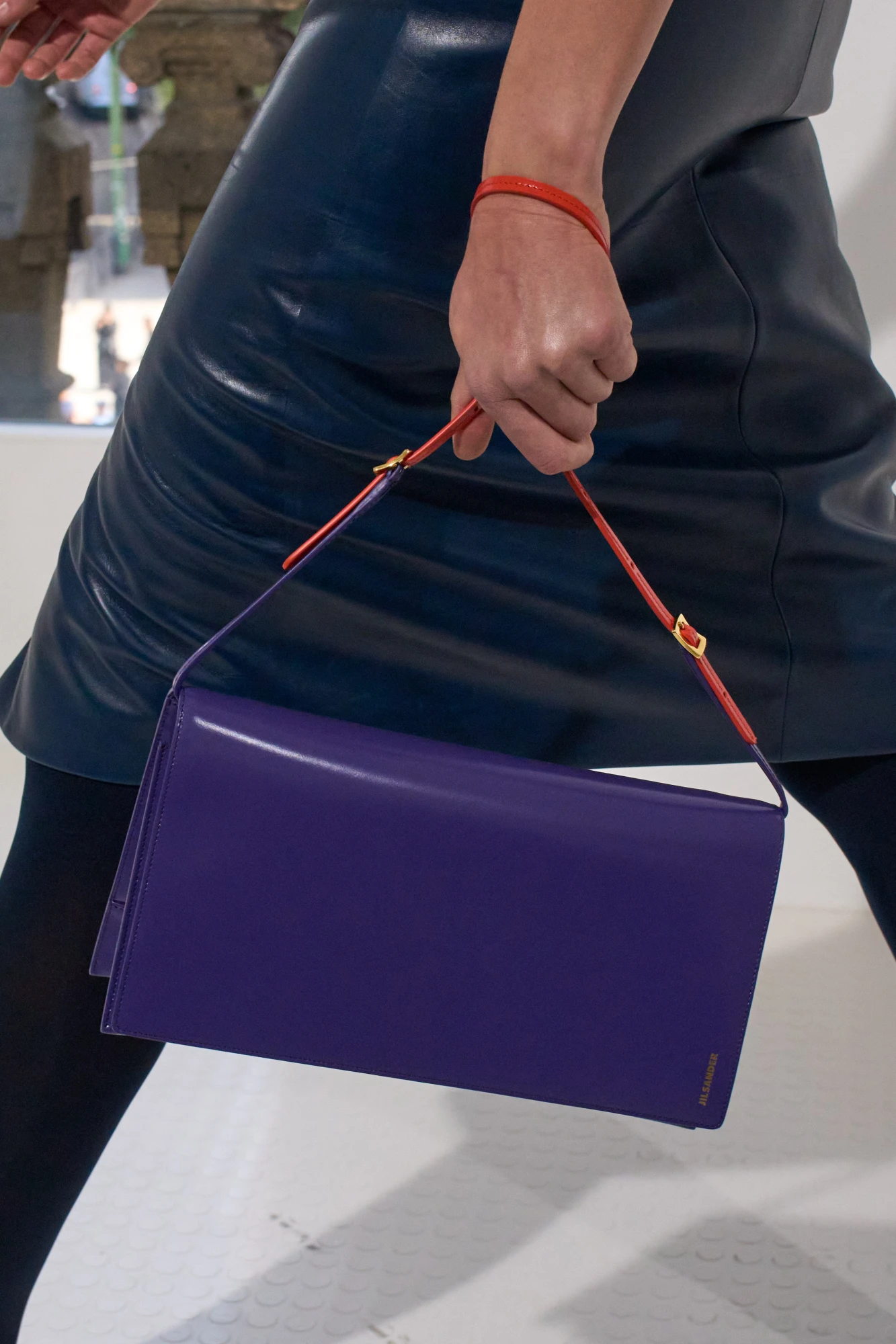 Модні кольори сумок весни і літа 