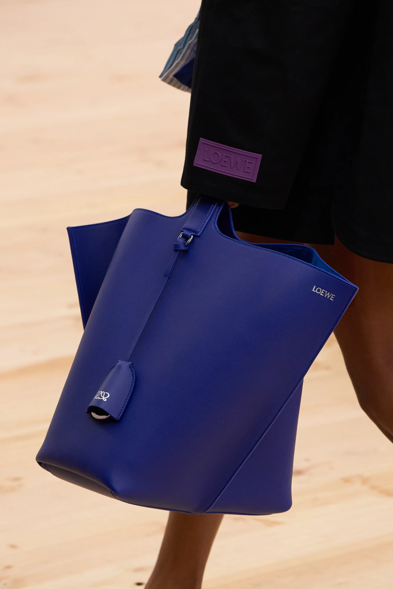 Модні кольори сумок весни і літа 