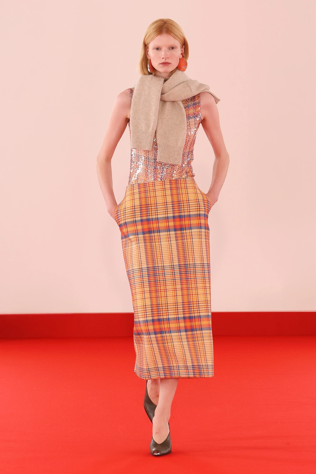 Картата спідниця 