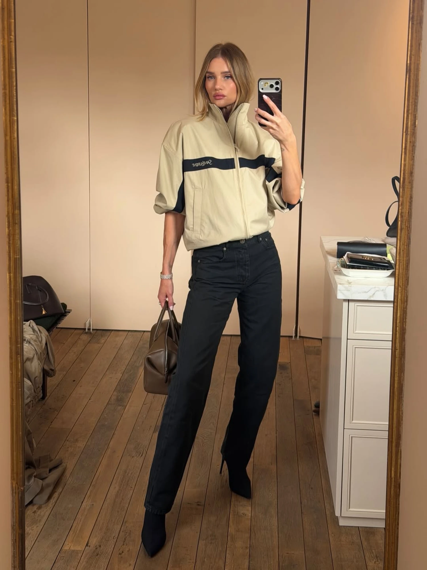 Куртка з коміром-стійкою від Saint Laurent 