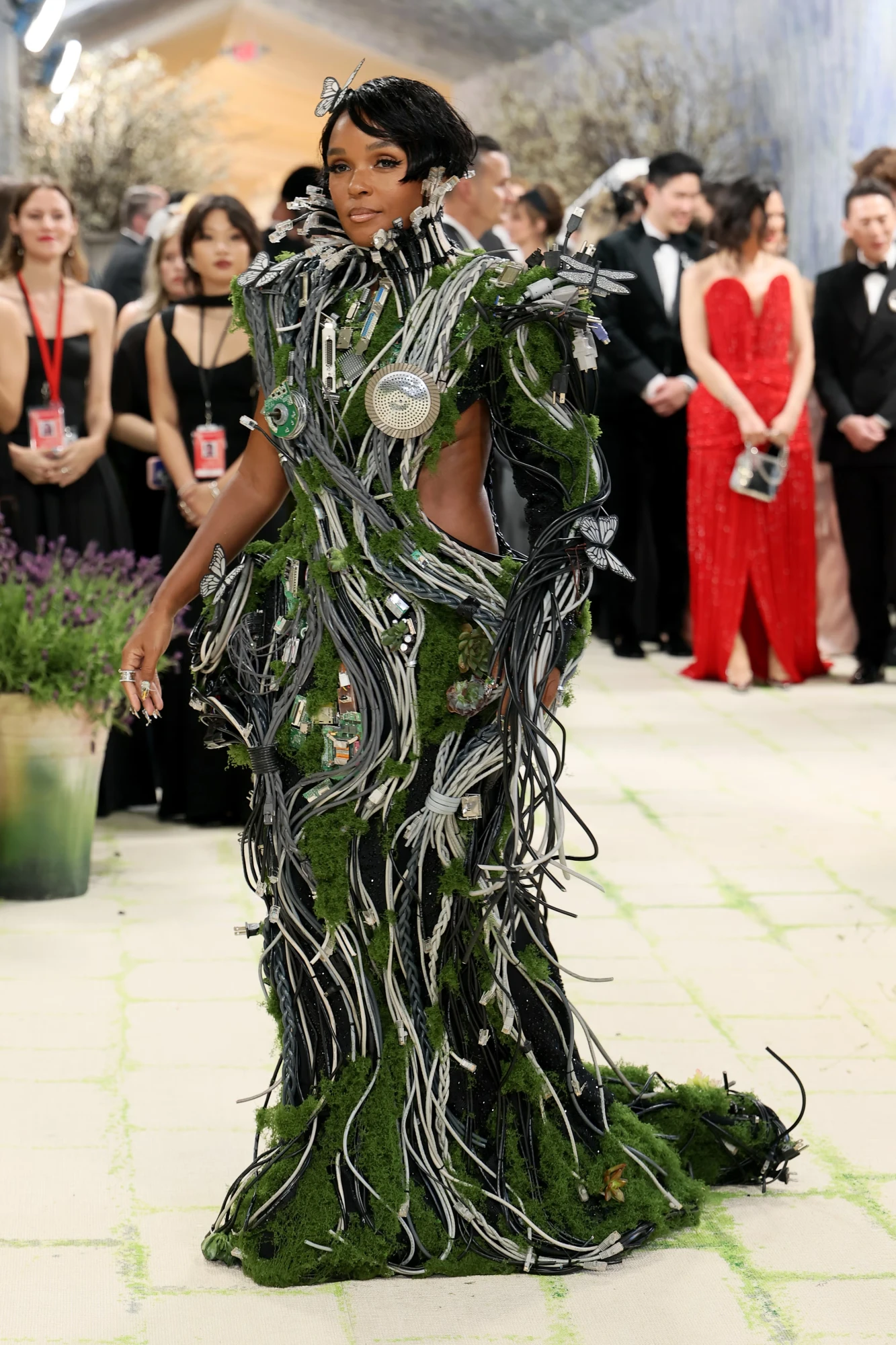 Жанель Моне у Christian Siriano на балу Інституту костюма Met Gala 2026