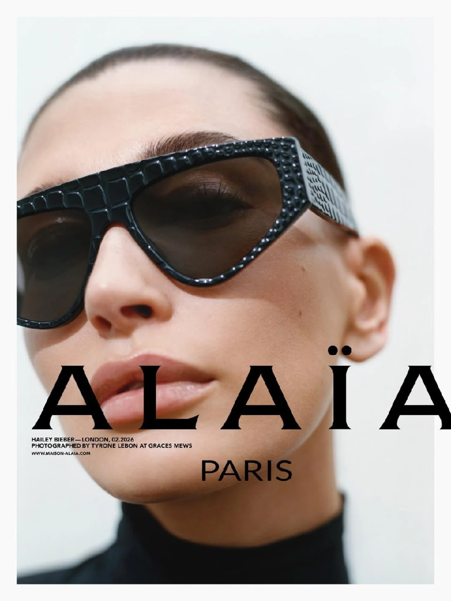 Остання рекламна кампанія Пітера Мюльє для Alaïa з Гейлі Бібер