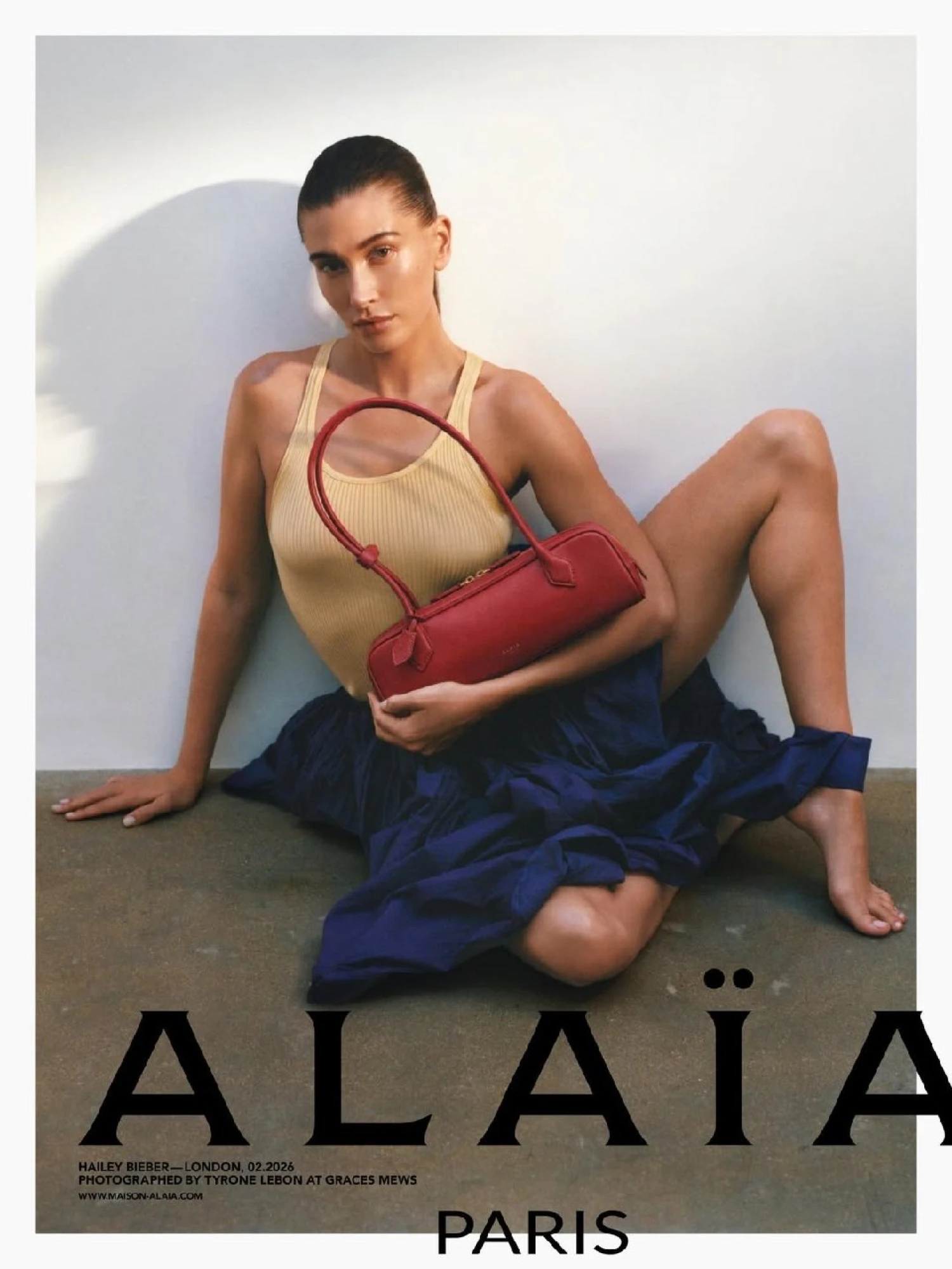 Остання рекламна кампанія Пітера Мюльє для Alaïa з Гейлі Бібер