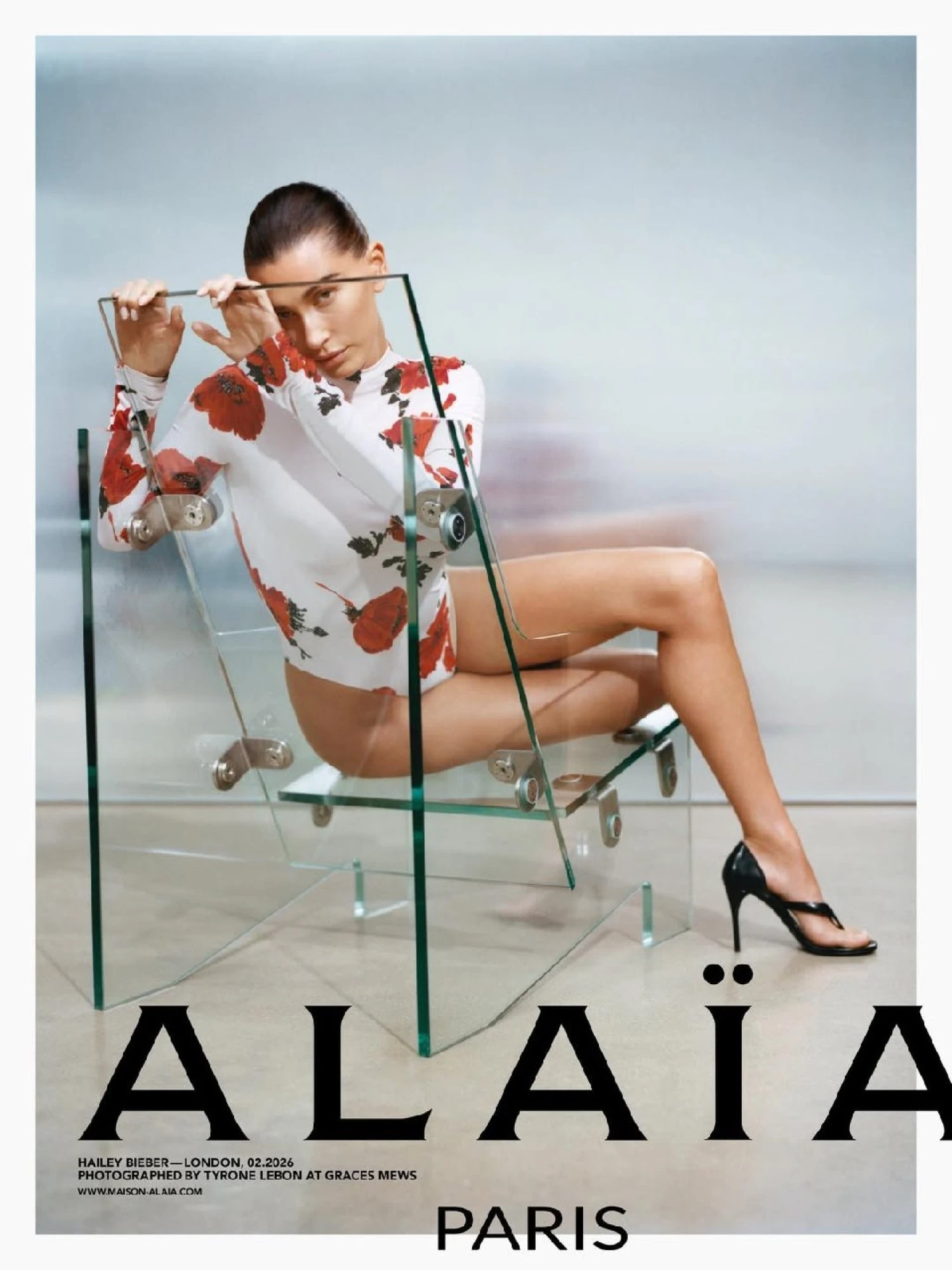 Остання рекламна кампанія Пітера Мюльє для Alaïa з Гейлі Бібер