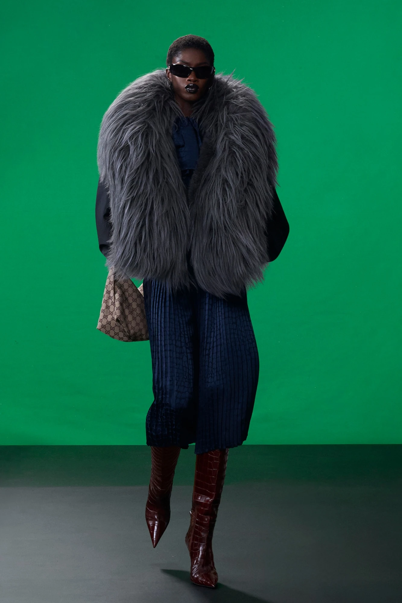 Gucci Cruise 2027: базовий гардероб та естетика Gucci від Демни 