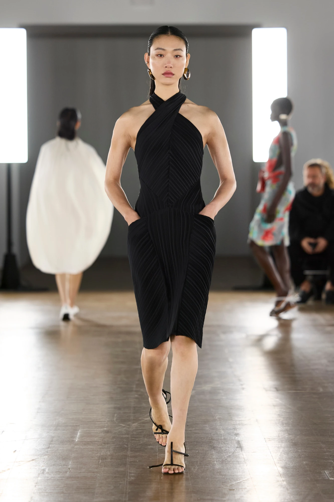Обтисла сукня bodycon 