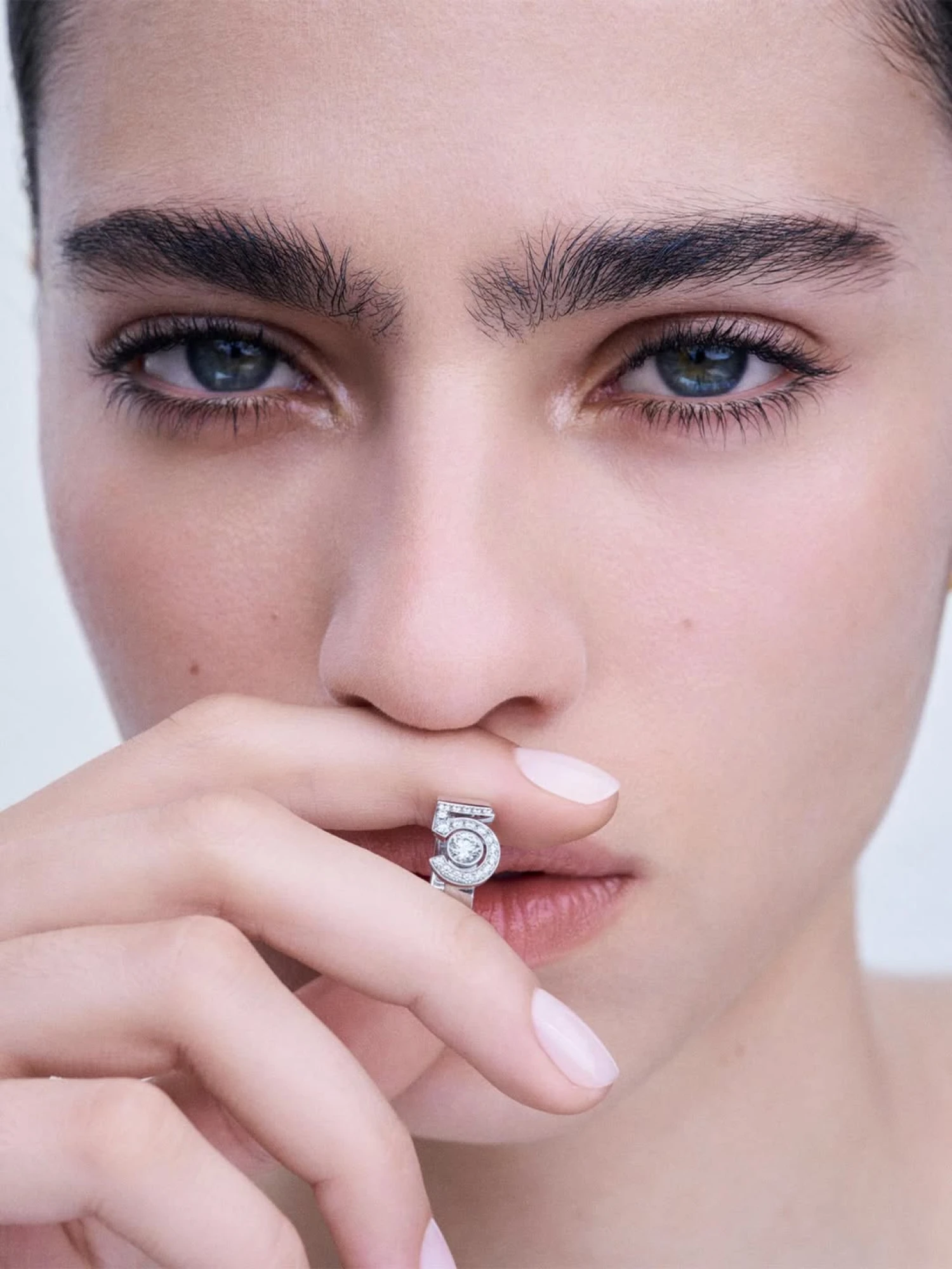 Фінансовий звіт Chanel 2026: як Матьє Блазі вплинув на бренд