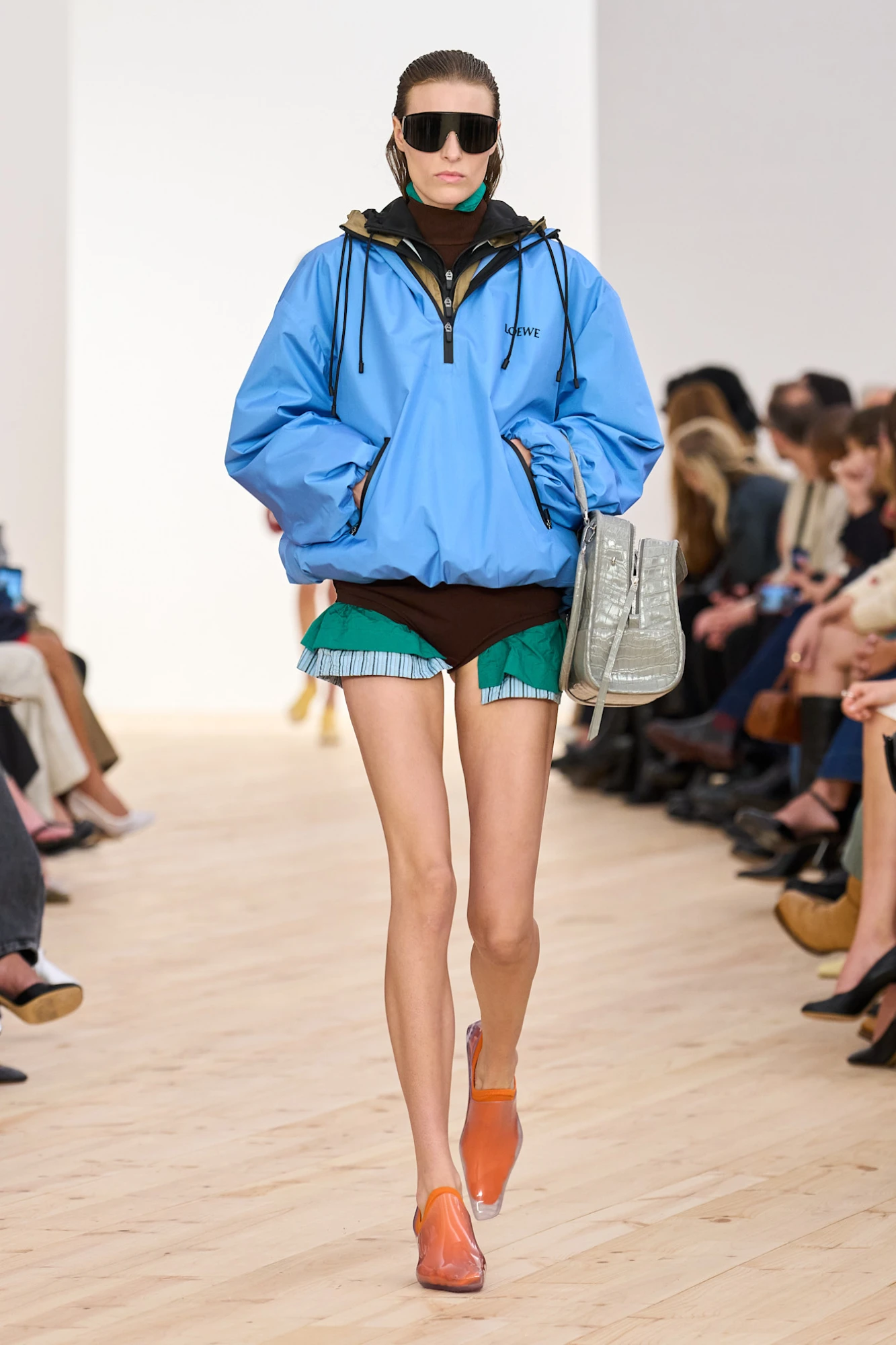 Loewe показ