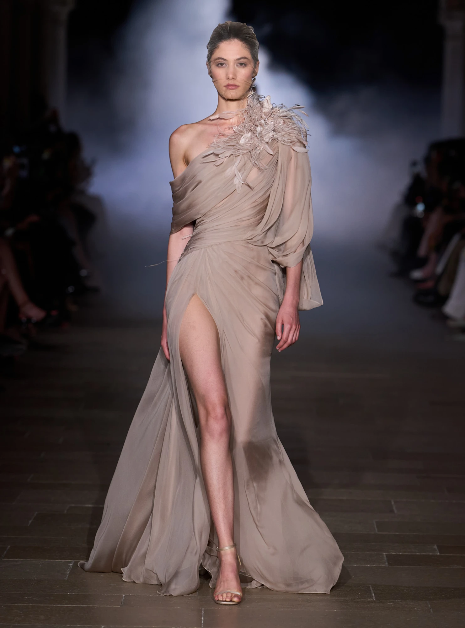 показ Zuhair Murad