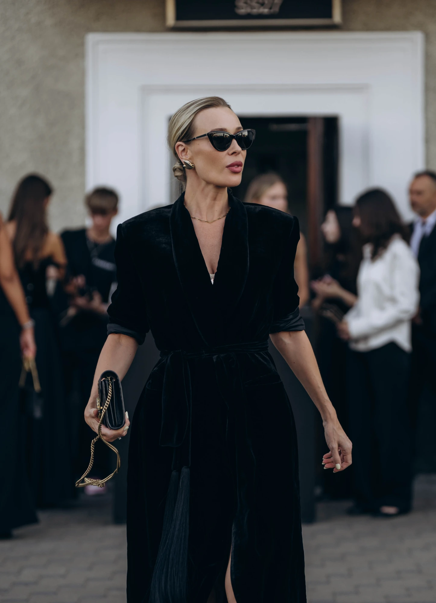 Ukrainian Fashion Week весна-літо — 2027 день 2: найцікавіші streetstyle-образи гостей 