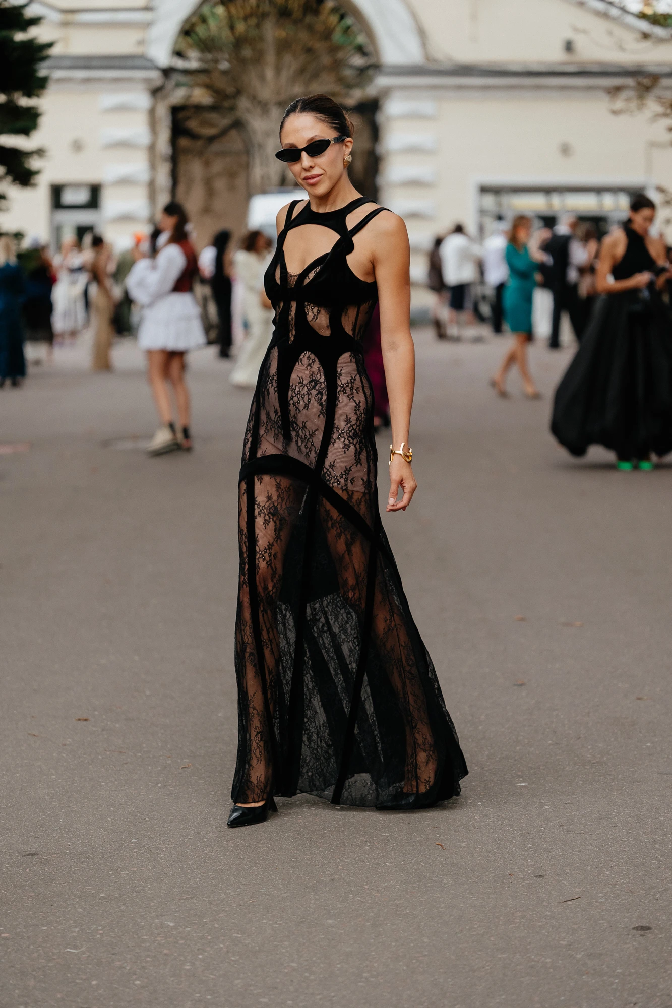 Streetstyle-образи гостей третього дня Ukrainian Fashion Week сезону весна-літо — 2027