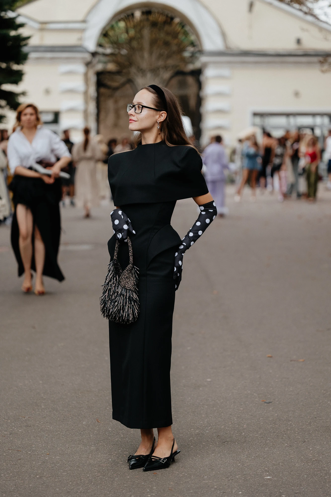 Streetstyle-образи гостей третього дня Ukrainian Fashion Week сезону весна-літо — 2027