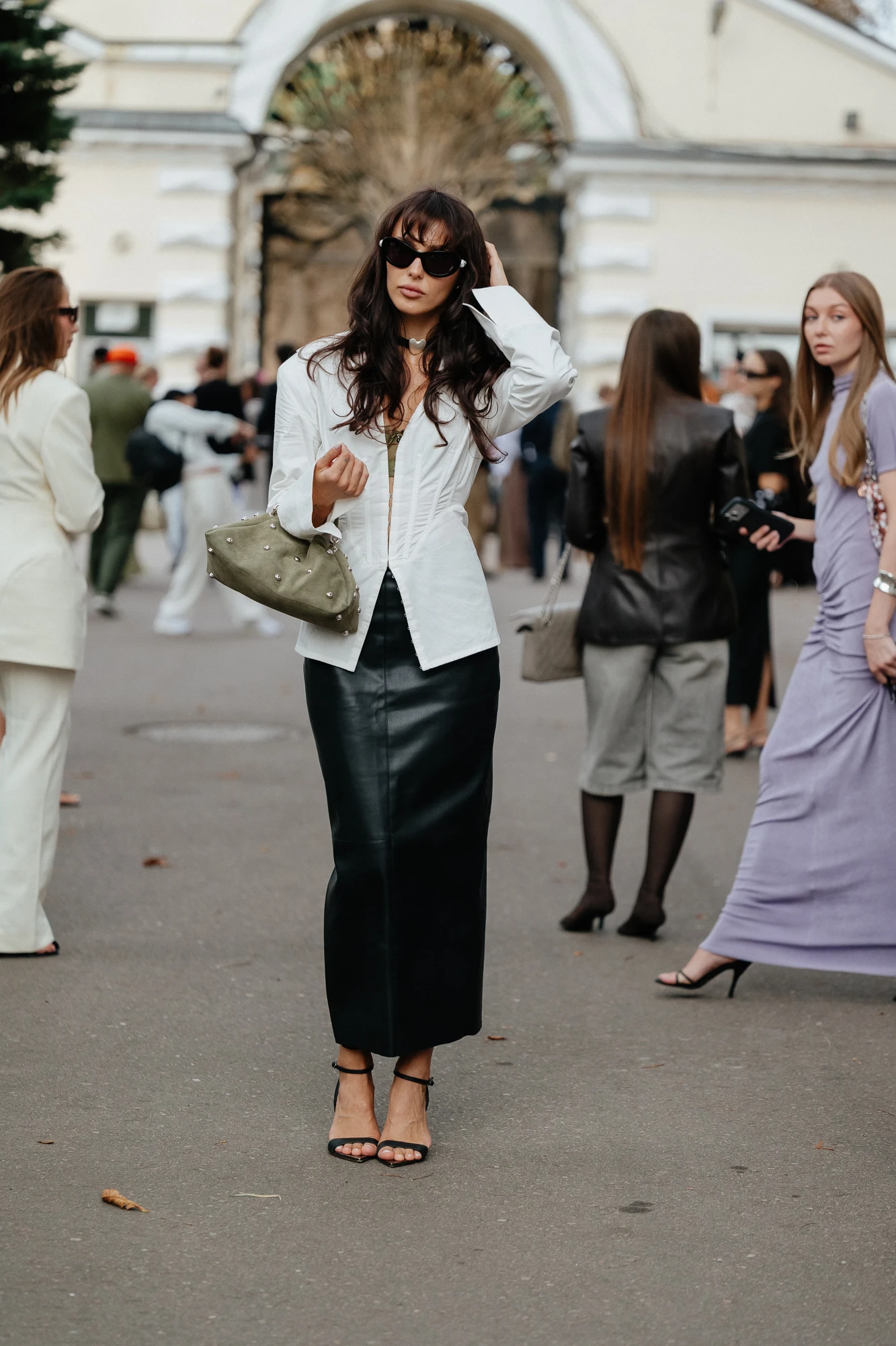 Streetstyle-образи гостей третього дня Ukrainian Fashion Week сезону весна-літо — 2027