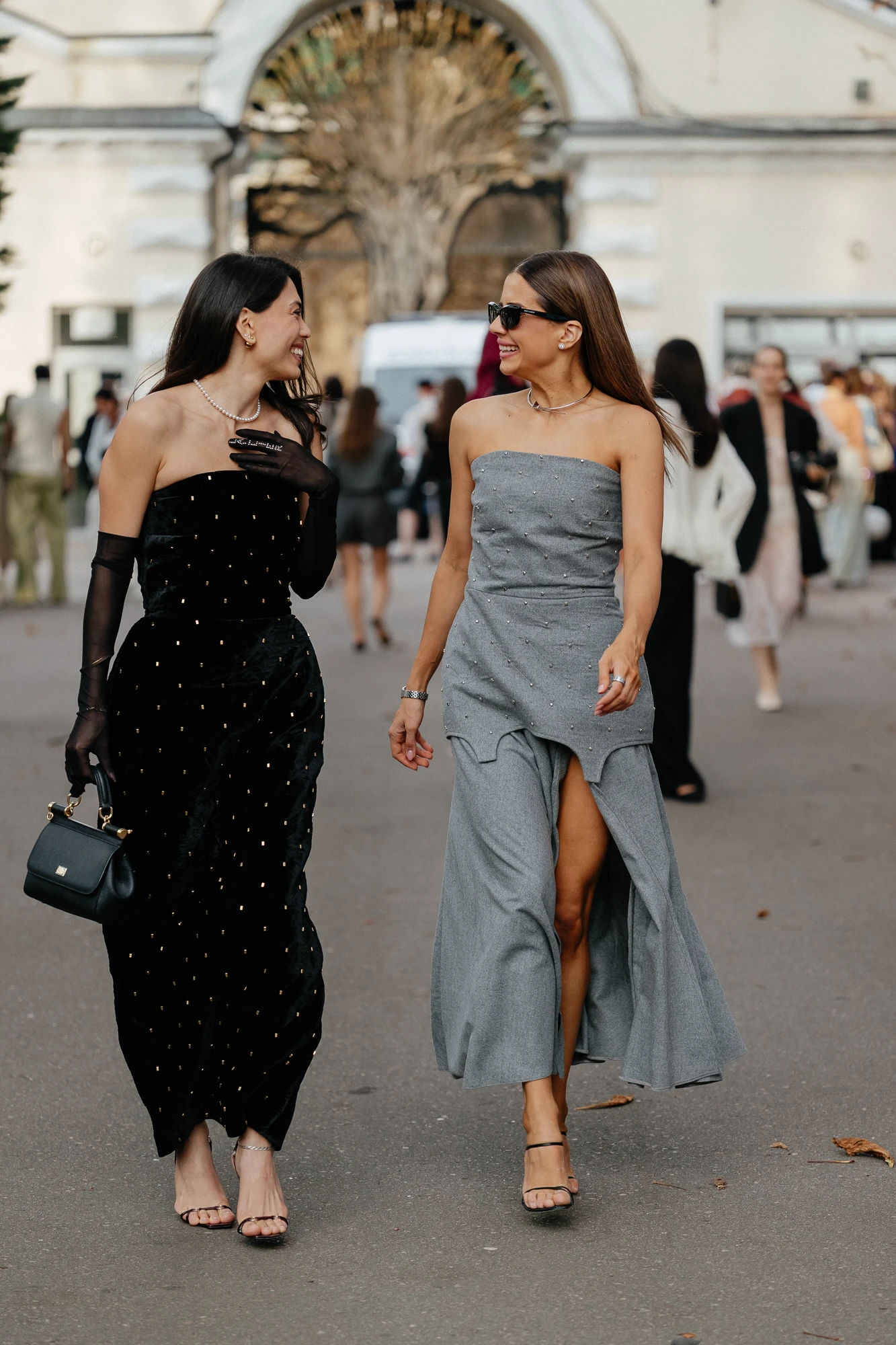 Streetstyle-образи гостей третього дня Ukrainian Fashion Week сезону весна-літо — 2027