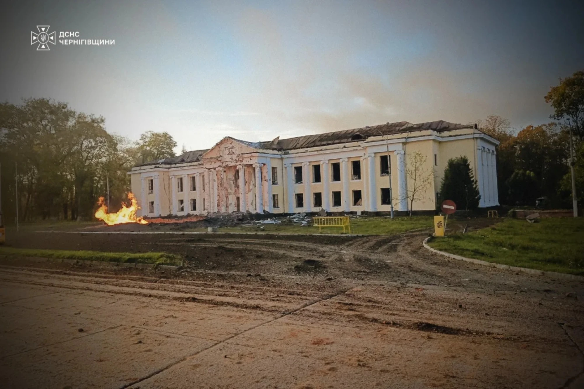 Центр творчості дітей та юнацтва у Прилуках після російської атаки 7 жовтня 2026 року