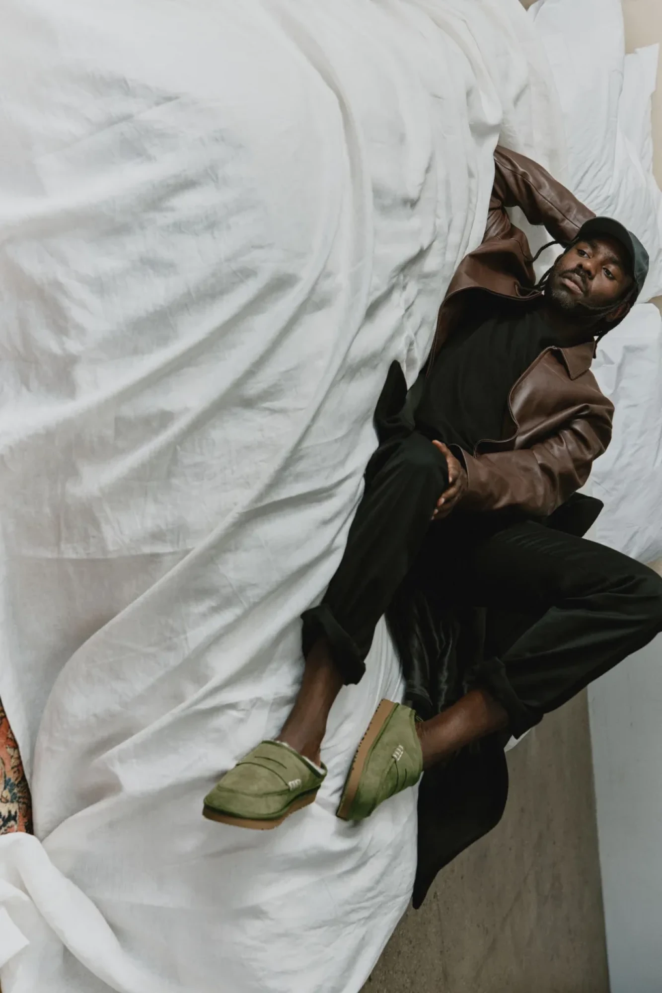 Blood Orange в JW Anderson × UGG