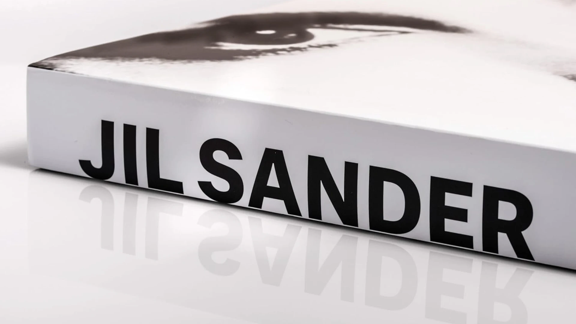 Jil Sander by Jil Sander: нова книга про бачення легендарної дизайнерки Жиль Сандер