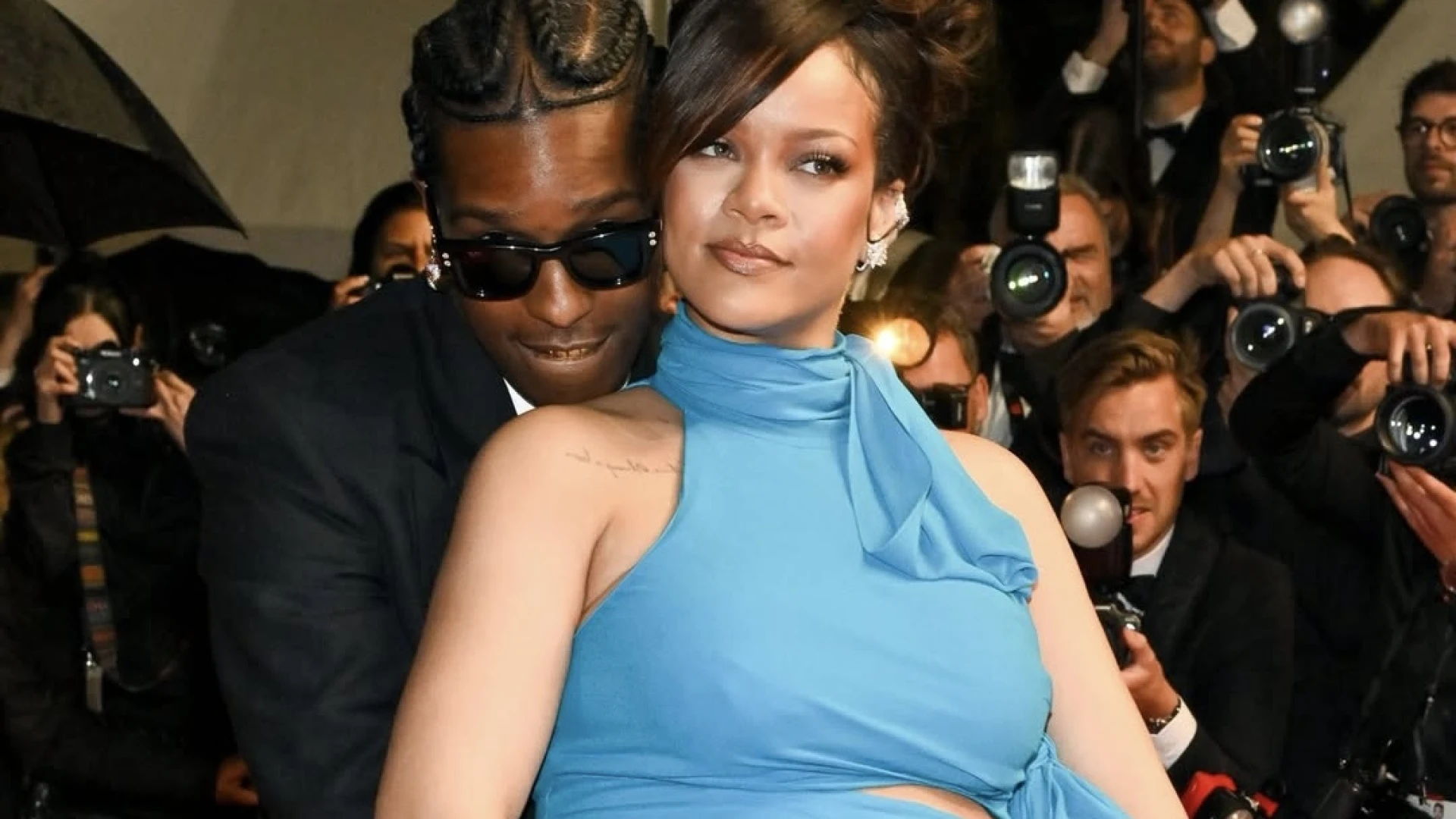 Ріанна та A$AP Rocky вийшли на червоний хідник Каннського кінофестивалю 