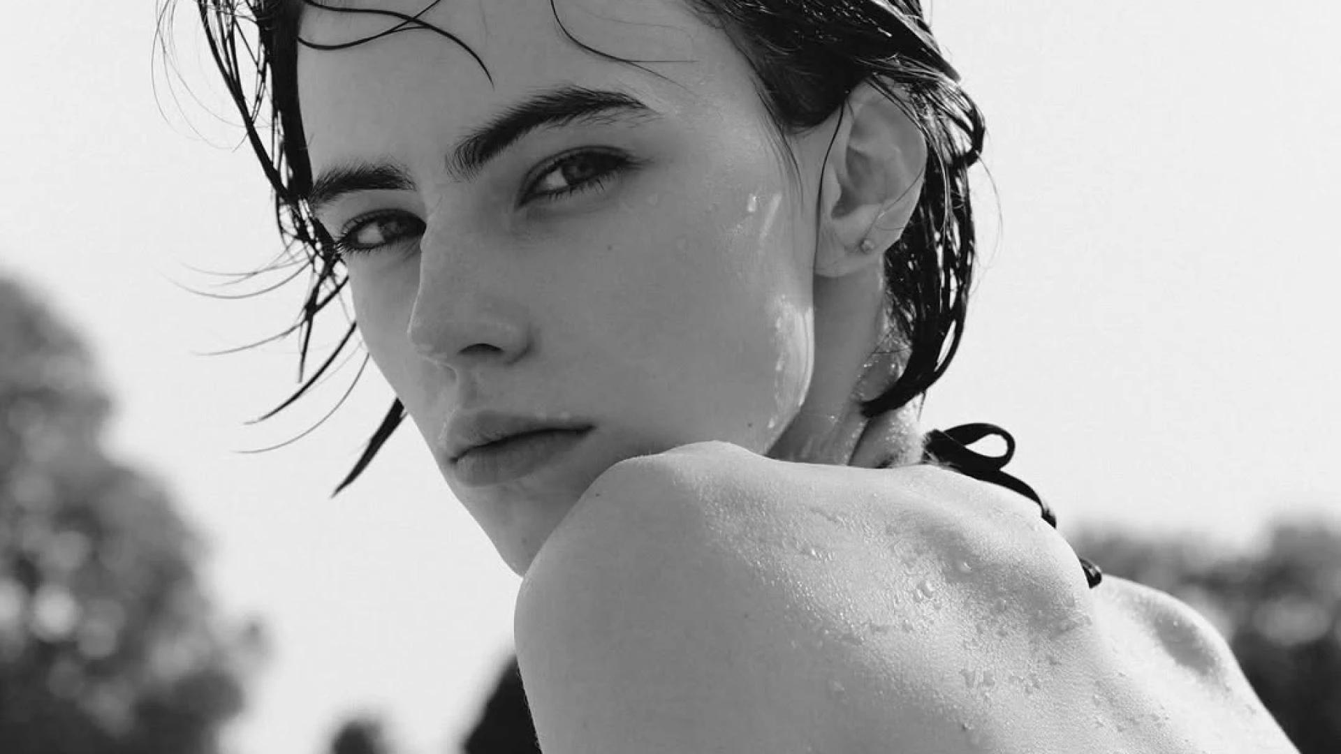 Українська модель Карина Мазяр відкрила показ Dior Cruise 2026