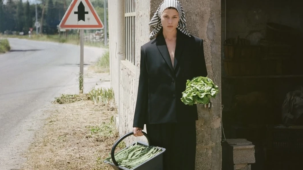Jacquemus весна-літо — 2026: найбільш особиста колекція Симона Порта Жакмюса 