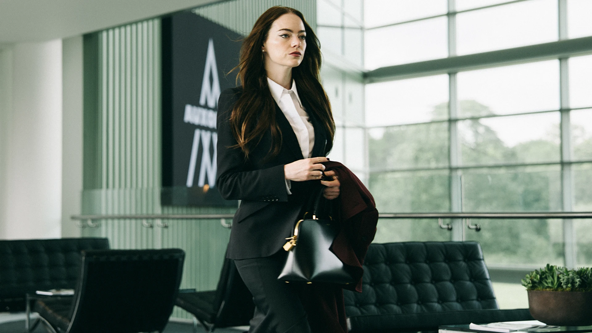 Йоргос Лантімос та Емма Стоун розказують про свій новий фільм «Буґонія»