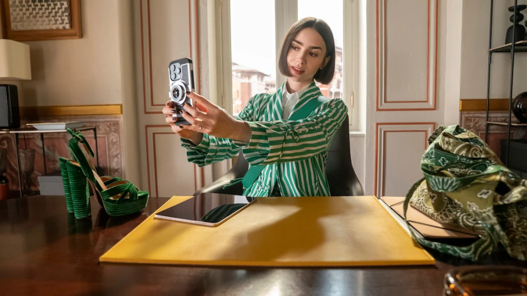 Дивимося трейлер 5-го сезону серіалу «Емілі в Парижі»