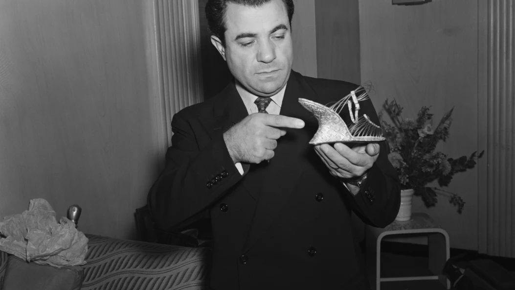 Сальваторе Феррагамо: дизайнер, який отримав понад 300 патентів на свої винаходи і заснував справжню взуттєву імперію