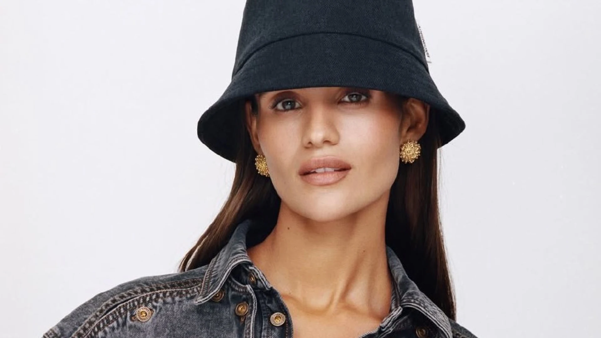 Чорна п’ятниця: що придбати на знижках в українських і світових брендів 