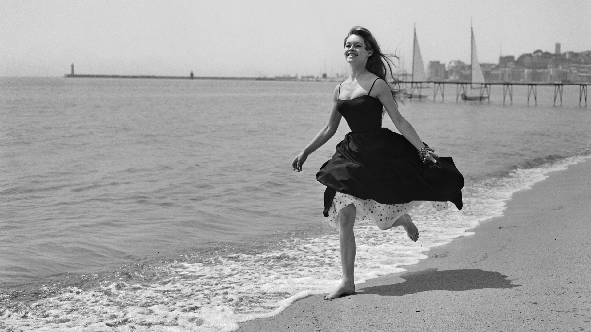 Пахнути літом як Бріджит Бардо