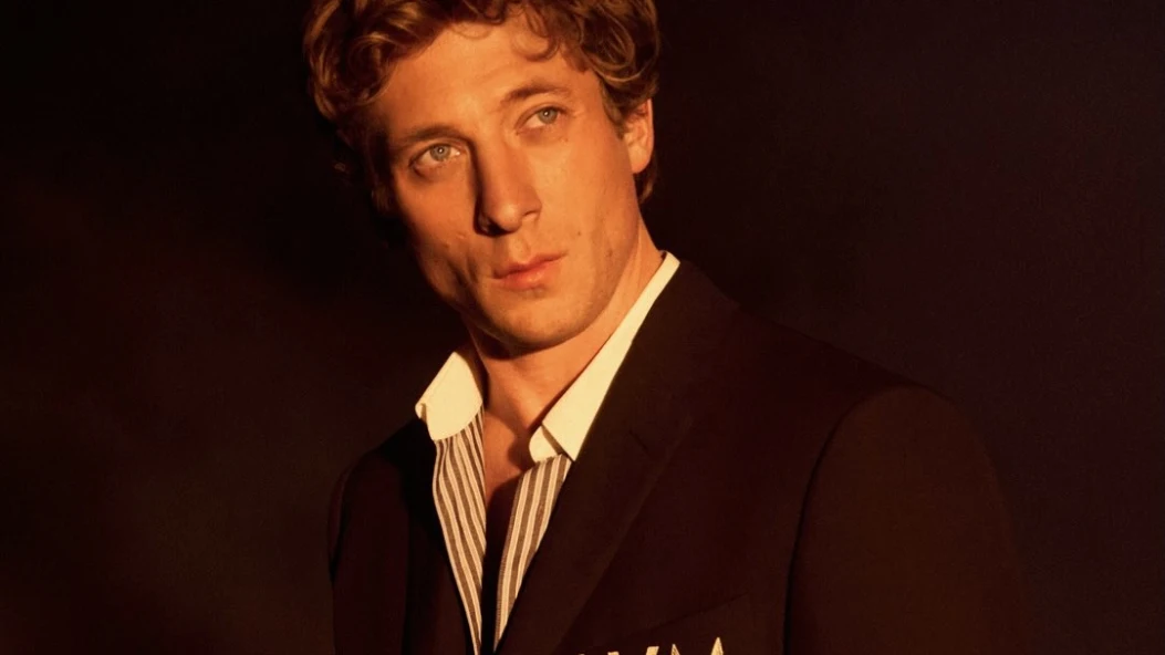 Джеремі Аллен Вайт став зіркою нової рекламної кампанії Louis Vuitton 