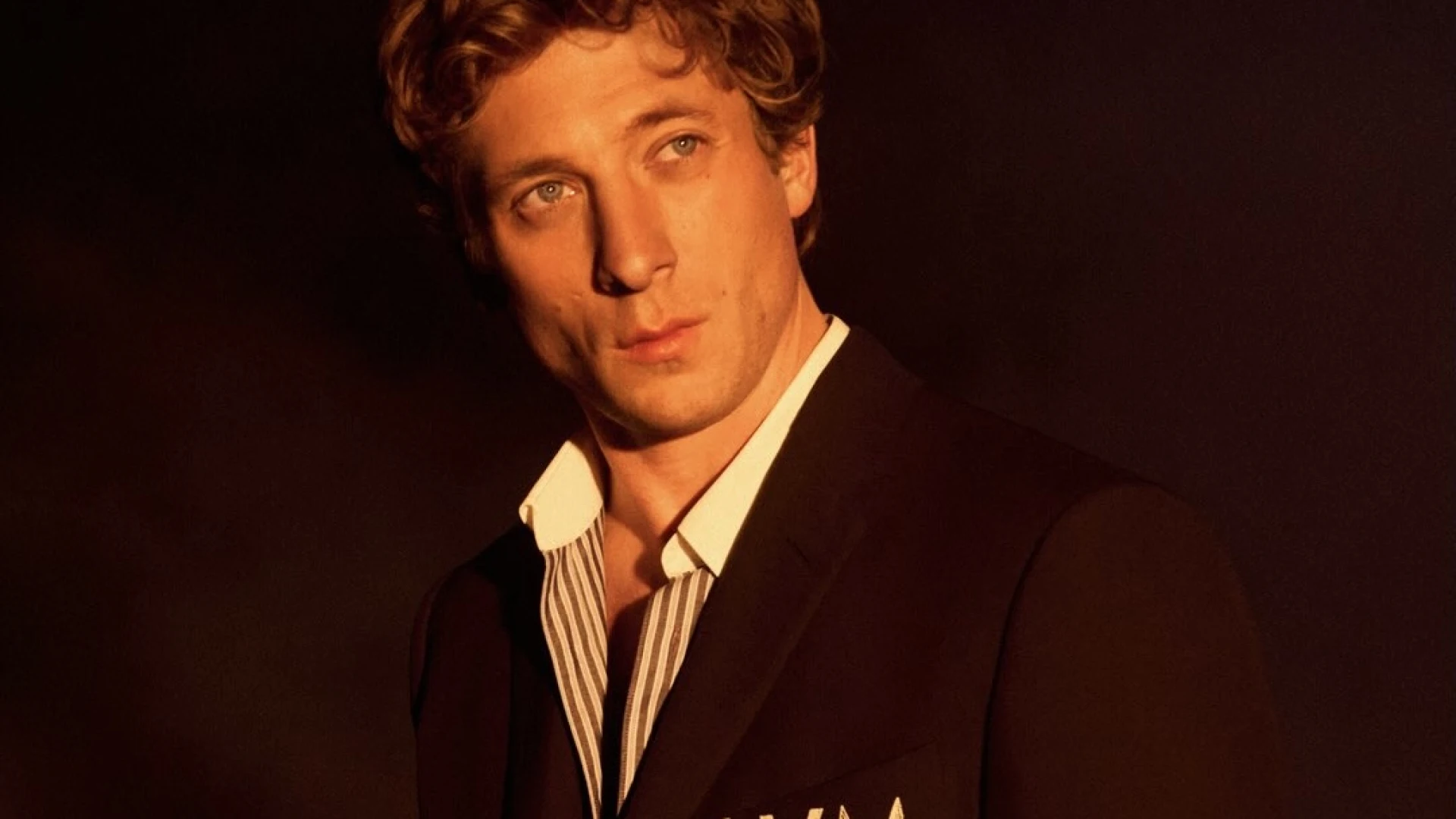 Джеремі Аллен Вайт став зіркою нової рекламної кампанії Louis Vuitton 