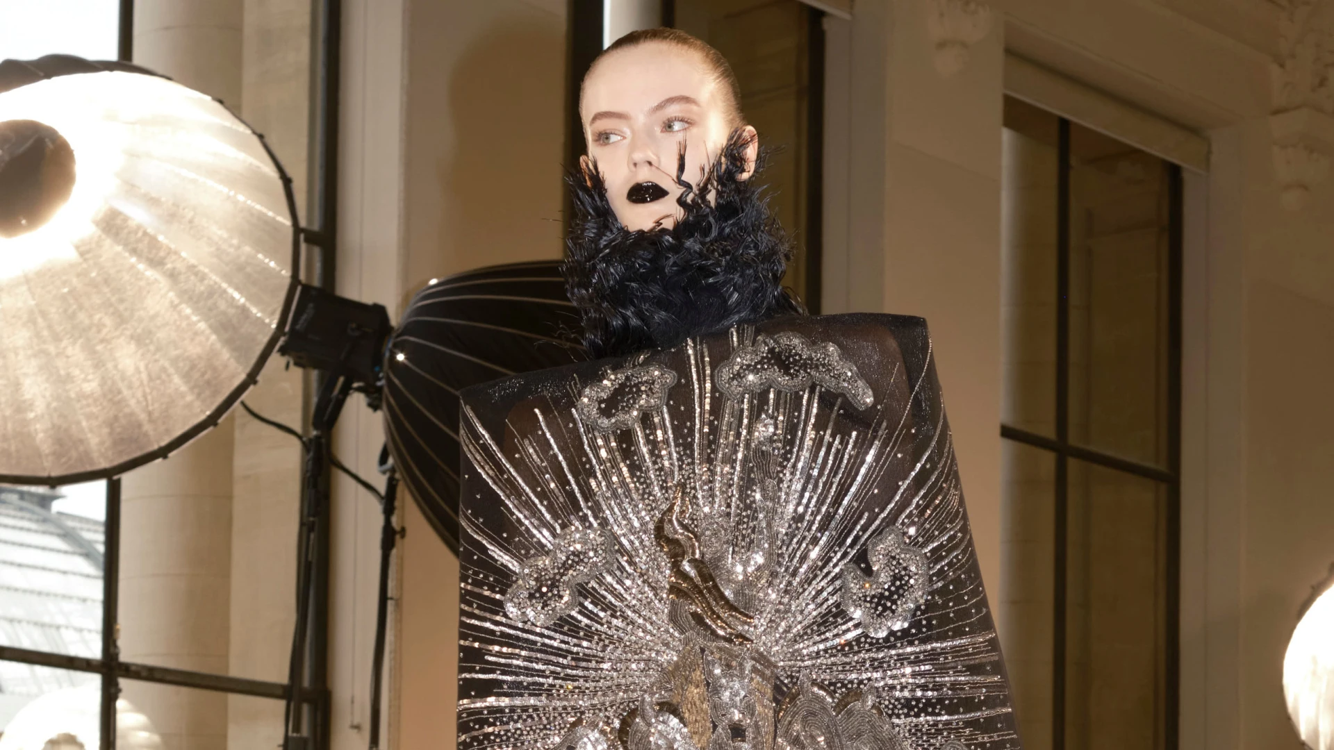 Чого чекати від Тижня високої моди сезону весна-літо — 2026: оглядаємо офіційний розклад 