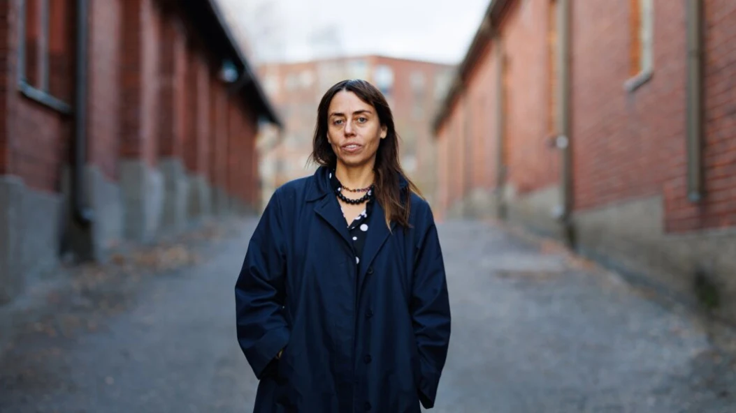 Жанна Кадирова представила у Берліні інсталяцію про наслідки підриву Каховської ГЕС