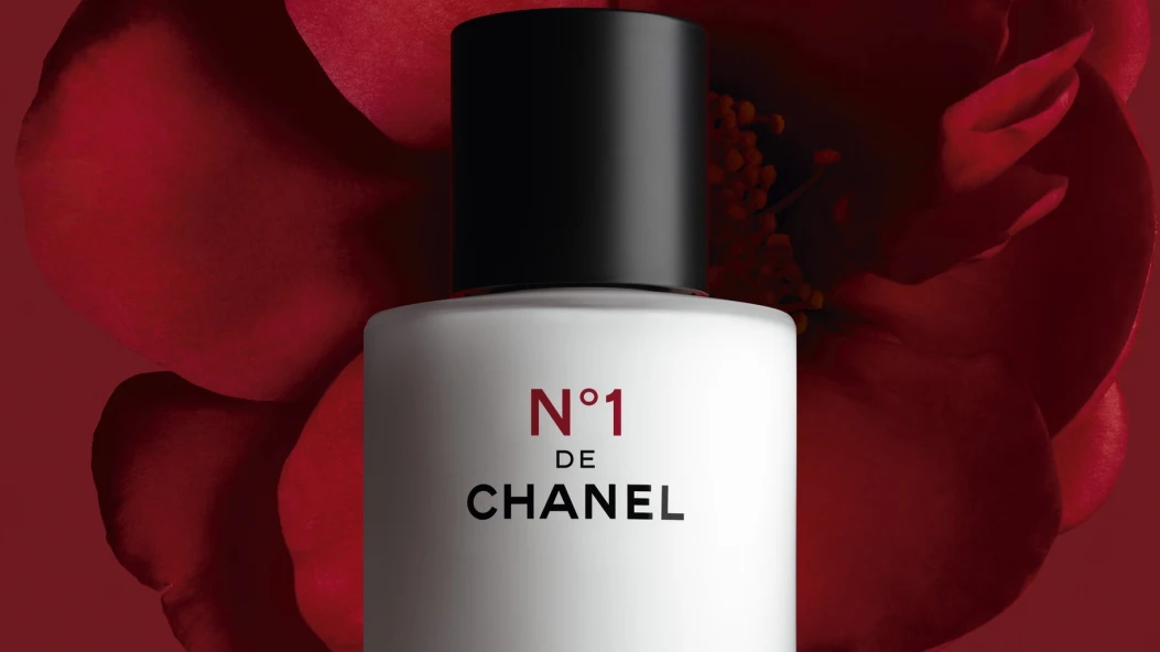 CHANEL представляє нову емульсію N°1: щоденне оновлення та ефект гладкої шкіри