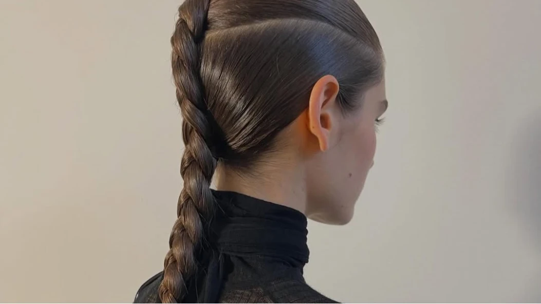 Коси та джгути повертаються: тренд із NYFW, який легко адаптувати