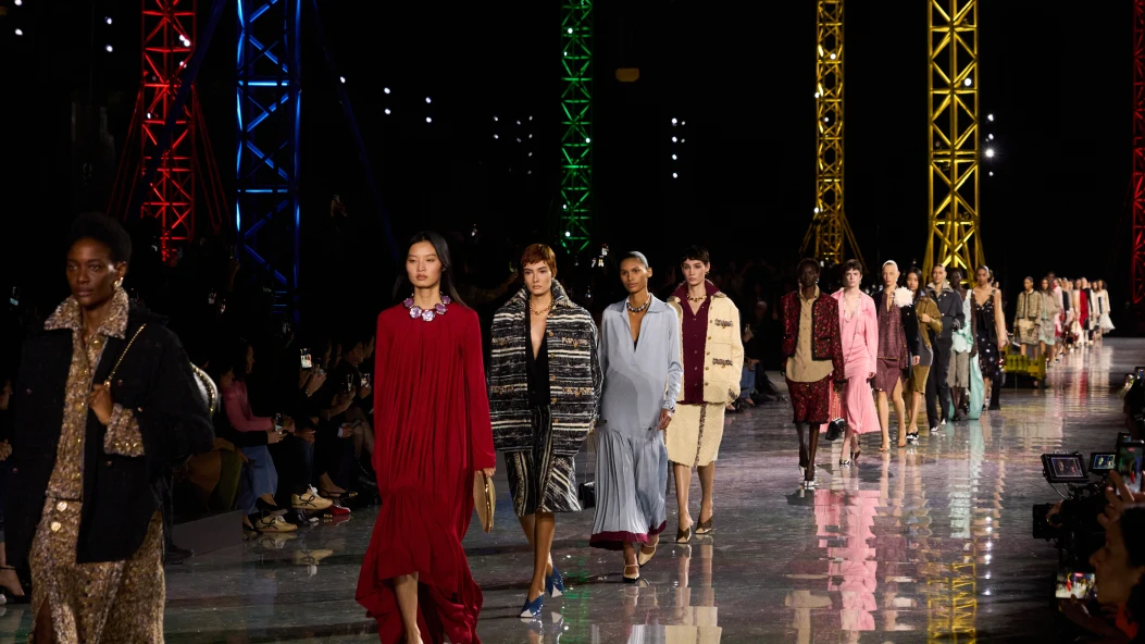 Як минув Тиждень моди в Парижі сезону осінь-зима — 2026/27: дебют Антоніна Трона у Balmain і прощання Пітера Мюльє з Alaïa 