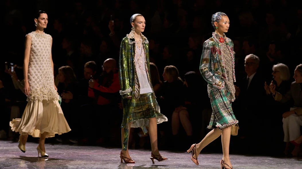 Chanel осінь-зима — 2026/27: Матьє Блазі у безперервному діалозі з Габріель Шанель 