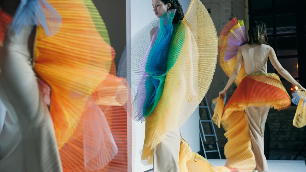 Залаштунки Ukrainian Fashion Week: як створювався артперформанс NADYA DZYAK 