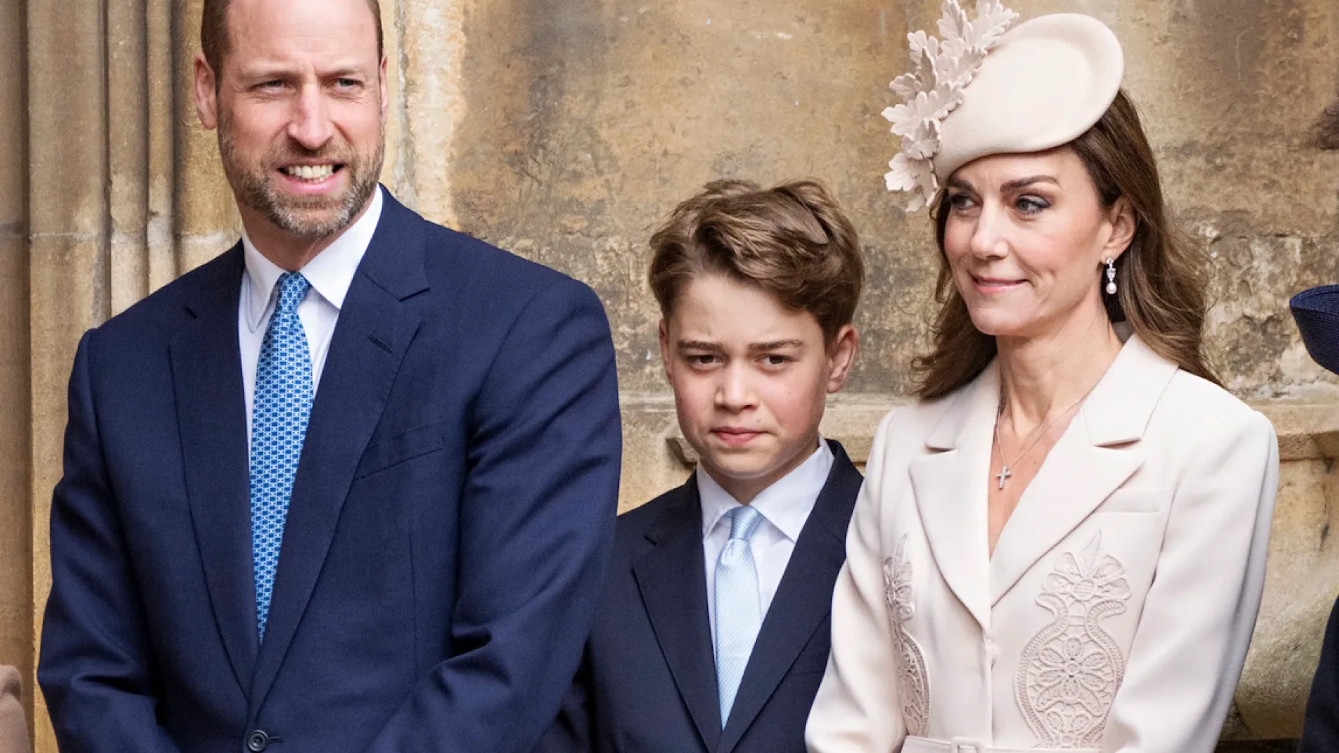 Кейт Міддлтон і принц Вільям відвідали великодню службу з дітьми