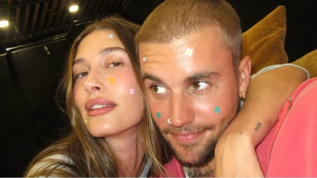 Гейлі Бібер запускає патчі від прищів, дизайн яких створив Джастін Бібер