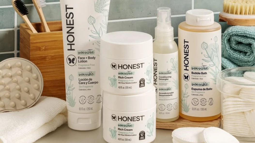 Крем Джессіки Альби побував в космосі під час місії Artemis II до Місяця