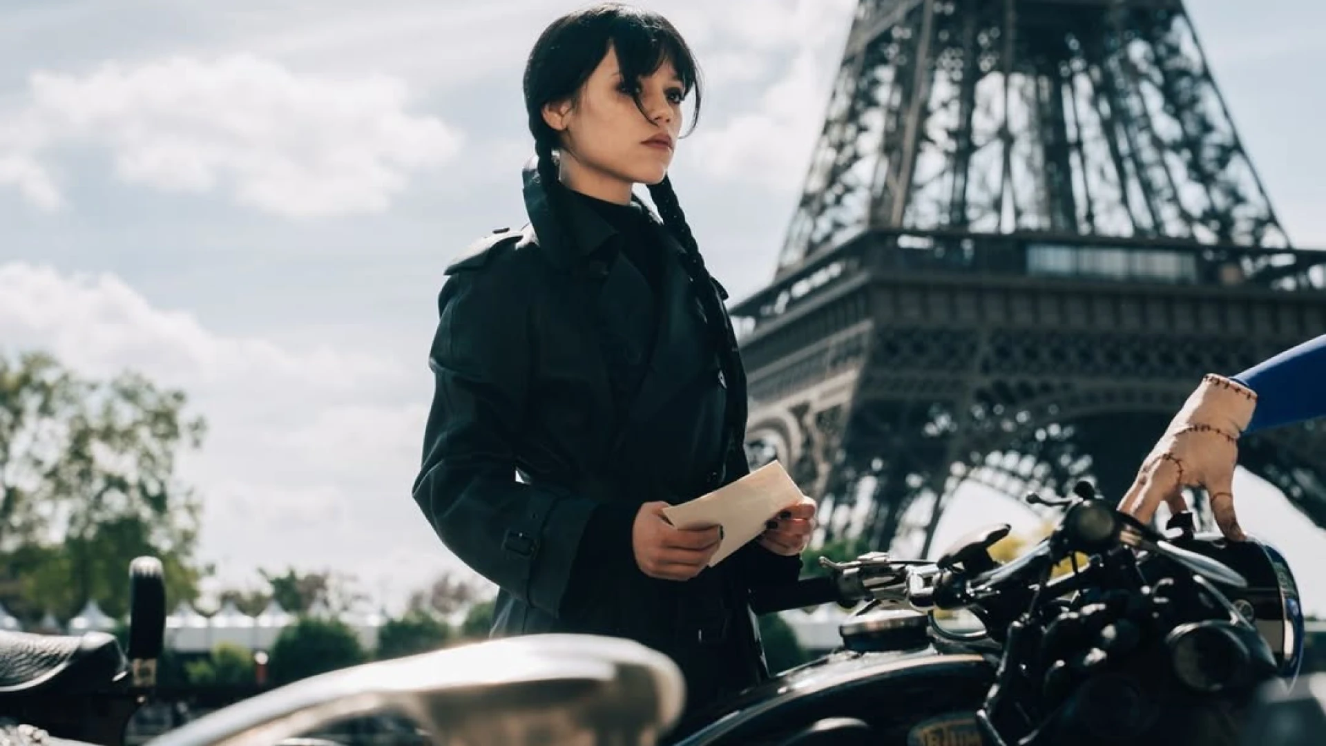 Перший погляд: Дженна Ортега у 3 сезоні серіалу «Венздей»