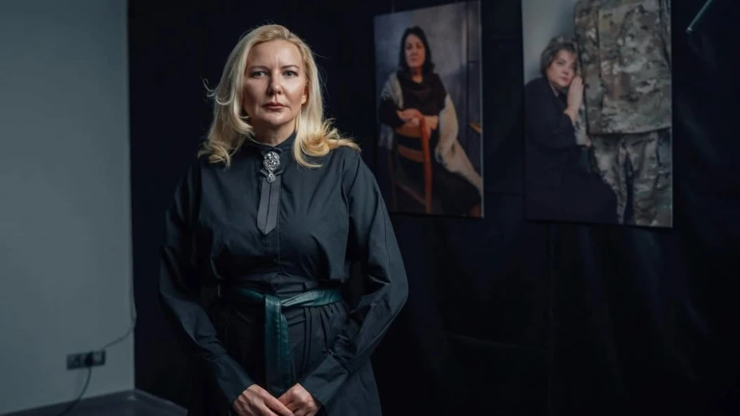 Авторський почерк: Олена Гром про проєкт «Танцюючи в темряві», Шевченківську премію та втрачену весну