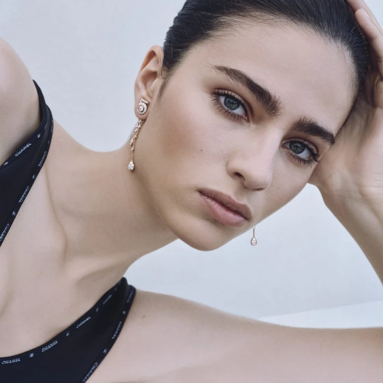 Chanel перетворив аромат N°5 на витвір ювелірного мистецтва