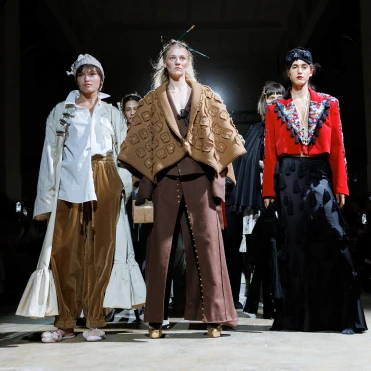 Театр на подіумі: дебют бренду MY THEATRE by Dariia Bila на Ukrainian Fashion Week